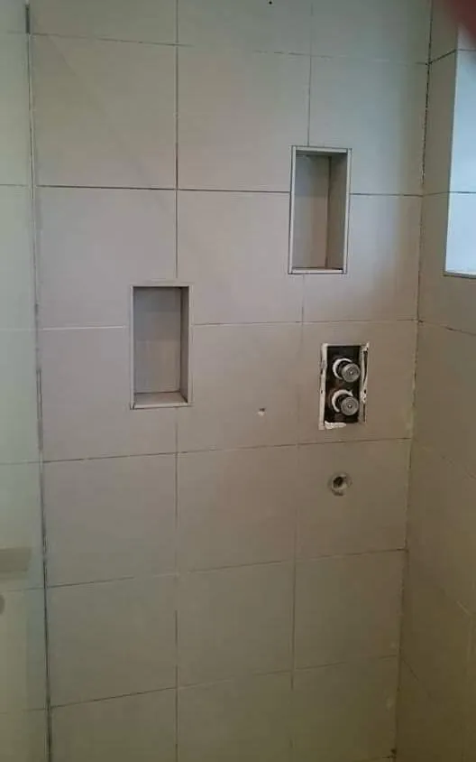 Microcement shower before refurbishment by Glasgow Microcement (photo 7)