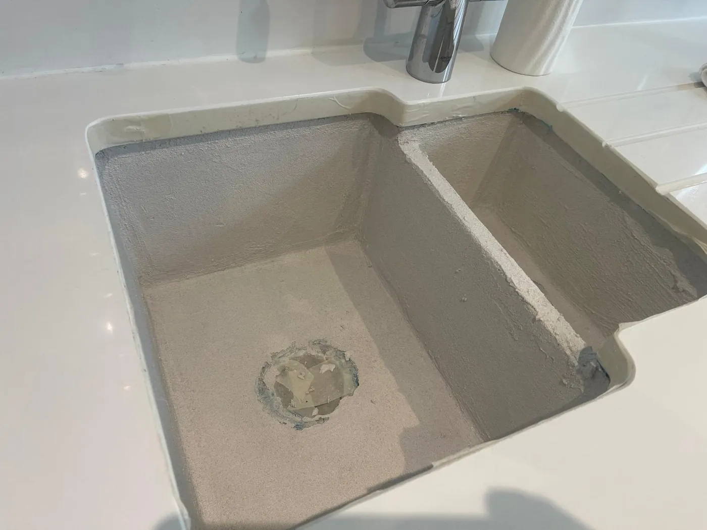 Microcement kitchen sink being applied by Glasgow Microcement (photo 2)