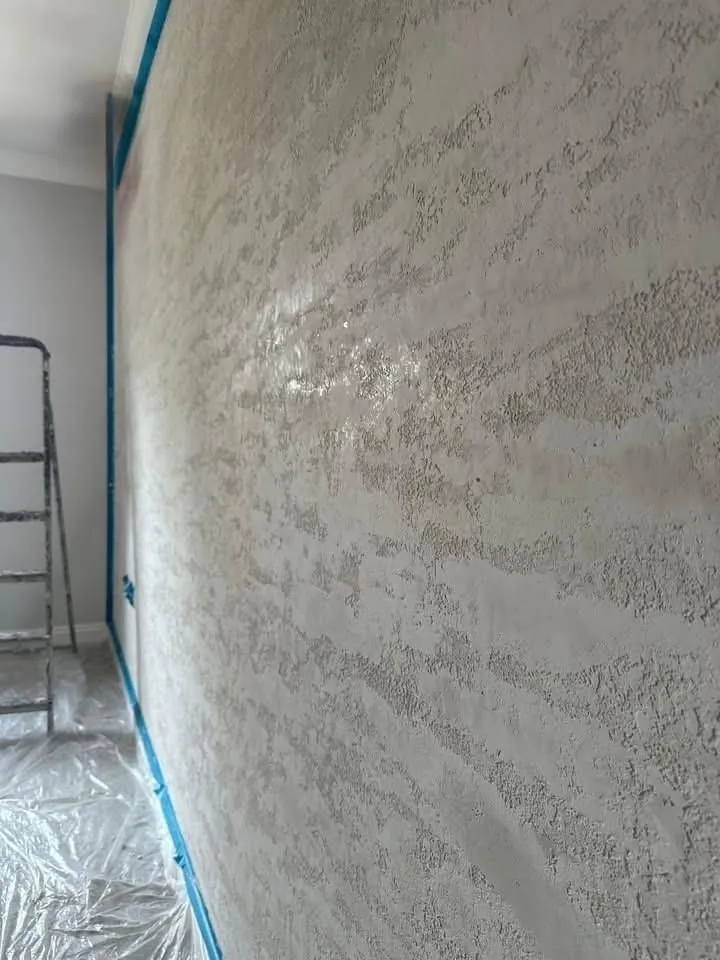 Venetian plaster being applied by Glasgow Microcement (photo 29)